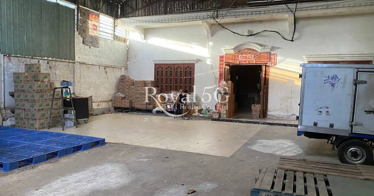 Warehouse For Rent- Boeng kengkang3