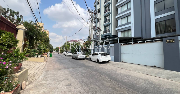 Building for rent at phnom penh thmei