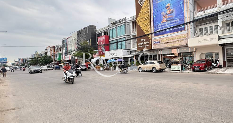 House for rent street 1003