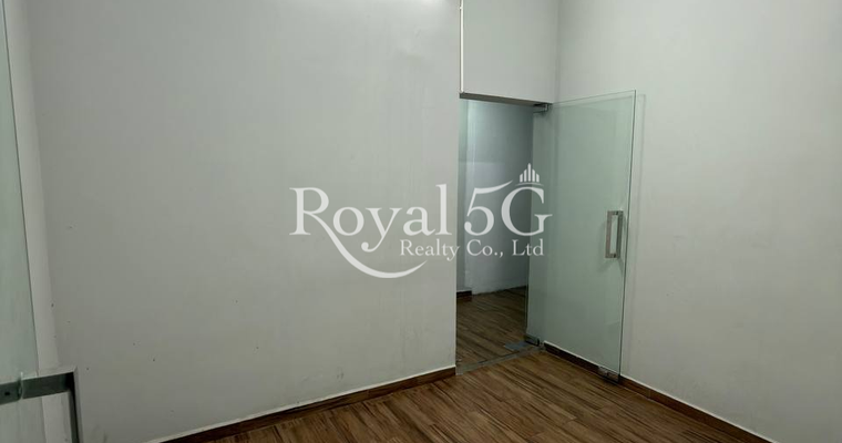 ហាងសម្រាប់ជួល ជិតវិមានឯករាជ្យ