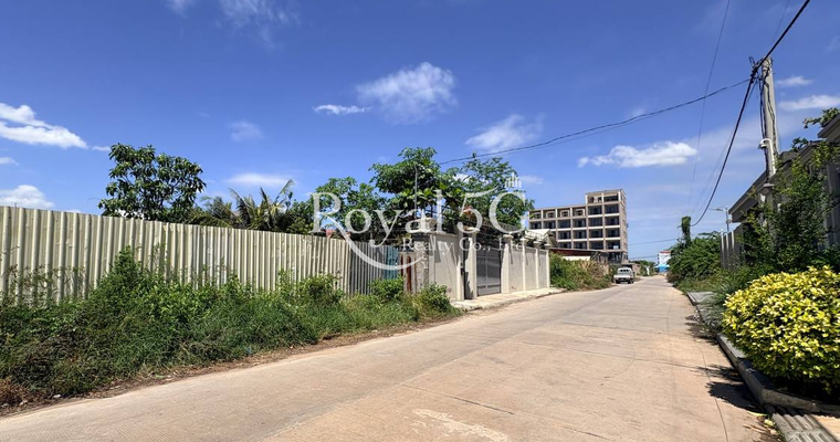 Land For rent at 598