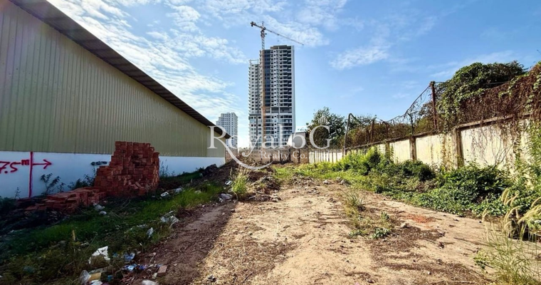 Land for rent at mong rithy street