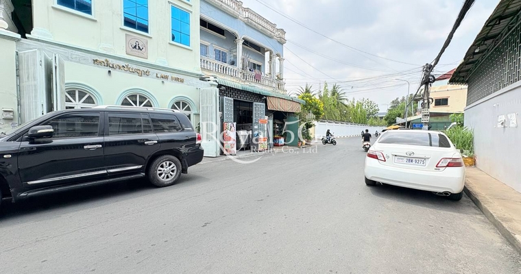 House For Sale Sangkat Toul Tumpoung2 Khan Chamkarmon