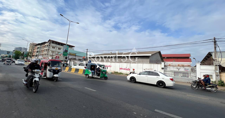 Warehouse for rent at toulsong kea