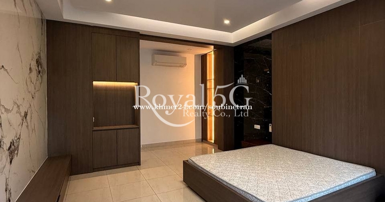 House For Rent/Sale