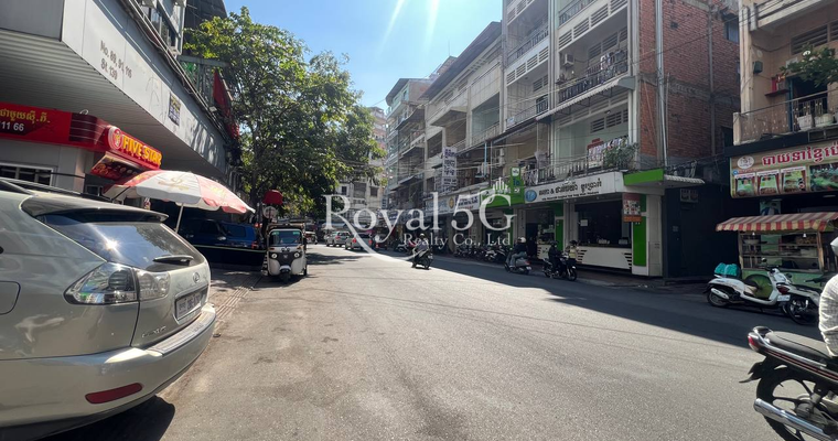 House for rent at 7makara