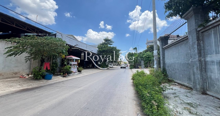 ដីសម្រាប់ជួលនិងលក់ភ្នំពេញថ្មី​ សែនសុខ