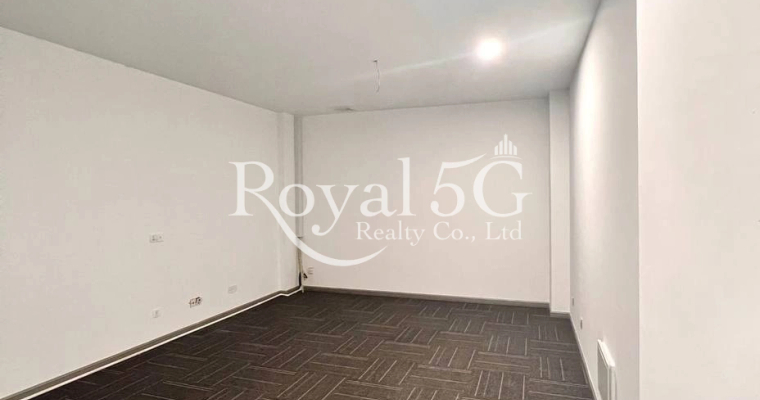 Office available for rent near Tuol Tompoung Pagoda, On Mao Seng Tuong Street