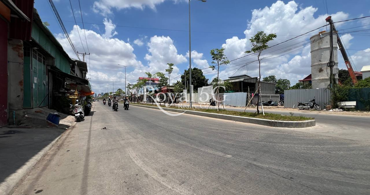 ដីសម្រាប់ជួលនៅផ្លូវ93