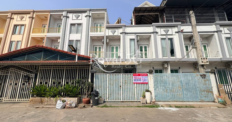 House For Sale at dangkor
