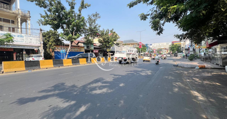 ផ្ទះសម្រាប់ជួល ផ្លូវ271​ អូបែកក្អម ខណ្ឌសែនសុខ