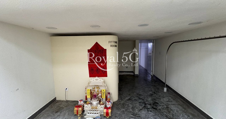 Shophouse for rent - BKK2
