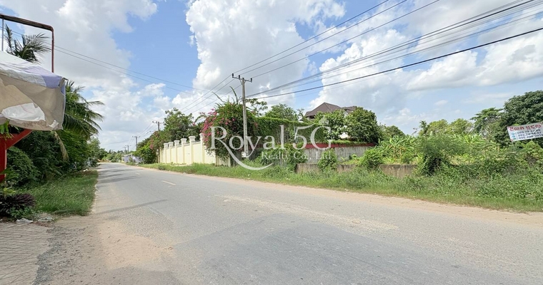 Land For Sale or Rent Krong Takhmau