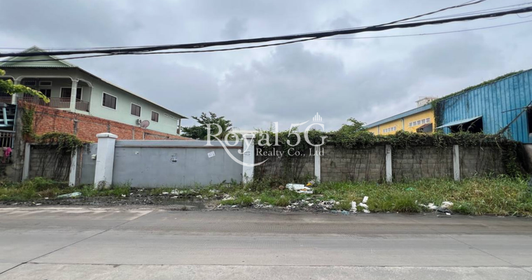 Land for rent at phnom penh thmei