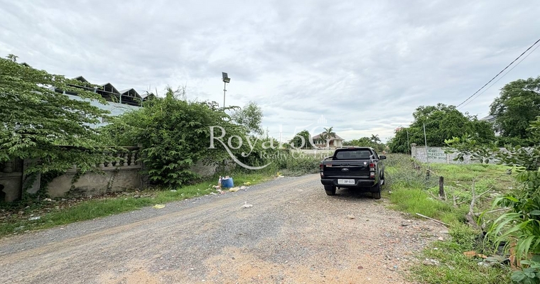 House For Urgent Sale Krong Takhmau Kandal Province