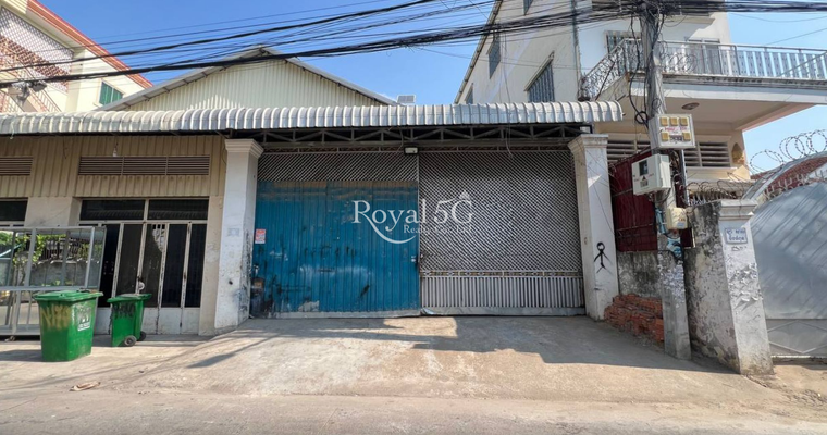 Warehouse for rent at  boung tumpun