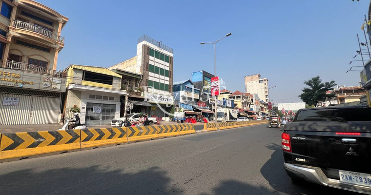 ផ្ទះសម្រាប់ជួល271