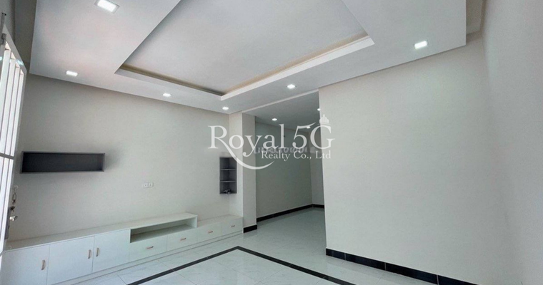 House For Urgent Sale Borey Piphub Reaksmey