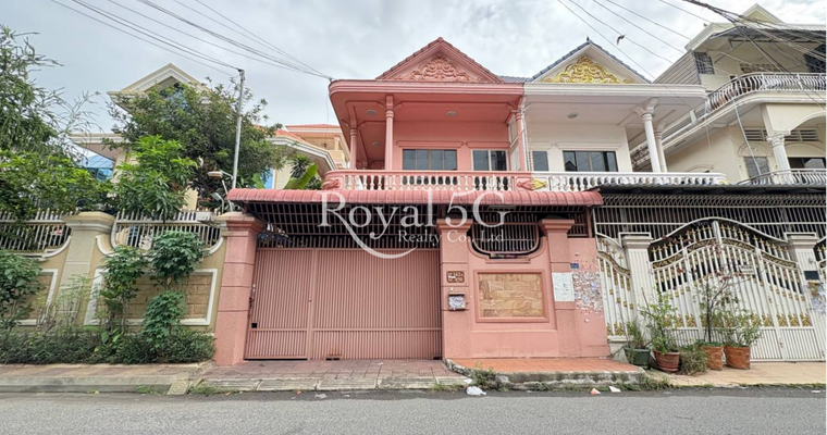 House For Sale Khan Chamkarmon