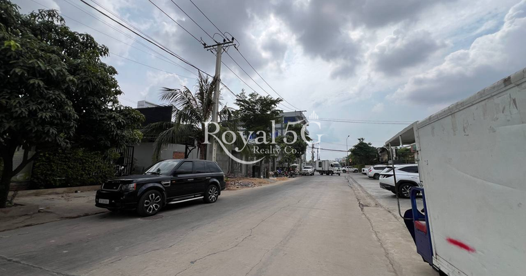 Shop For Rent at sensok