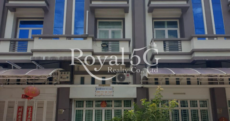 House for Sale in OCIC