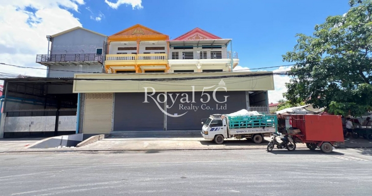 HOUSE FOR RENT AT TURK THLAR SAENSOK