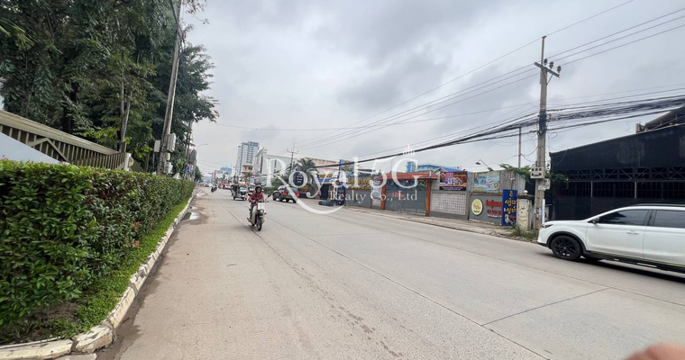 Warehouse for rent at street1986