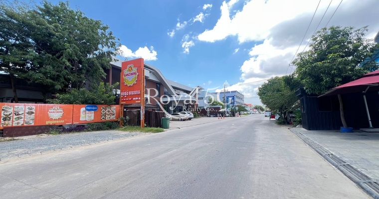 Land for rent at phnom penh thmei