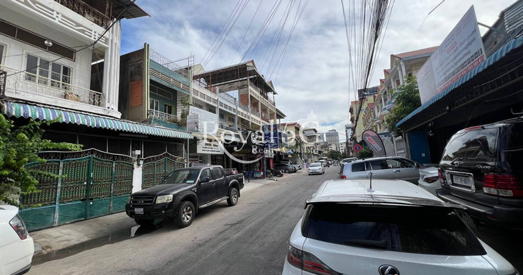 ផ្ទះសម្រាប់ជួលសង្កាត់ផ្សារដេប៉ូ១