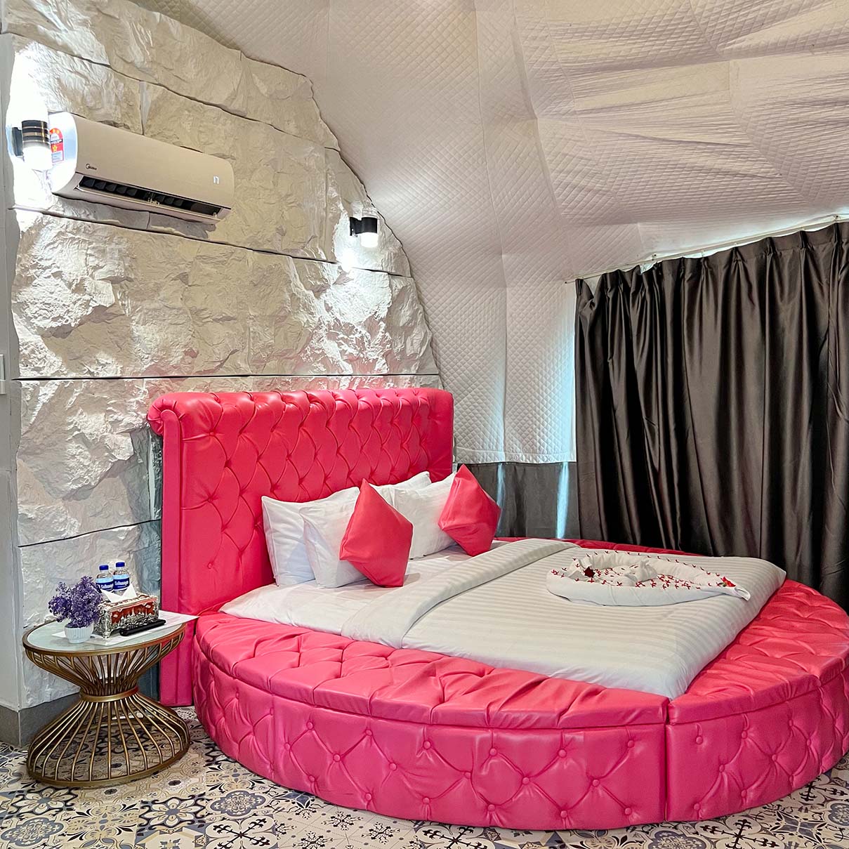 Modern Tent