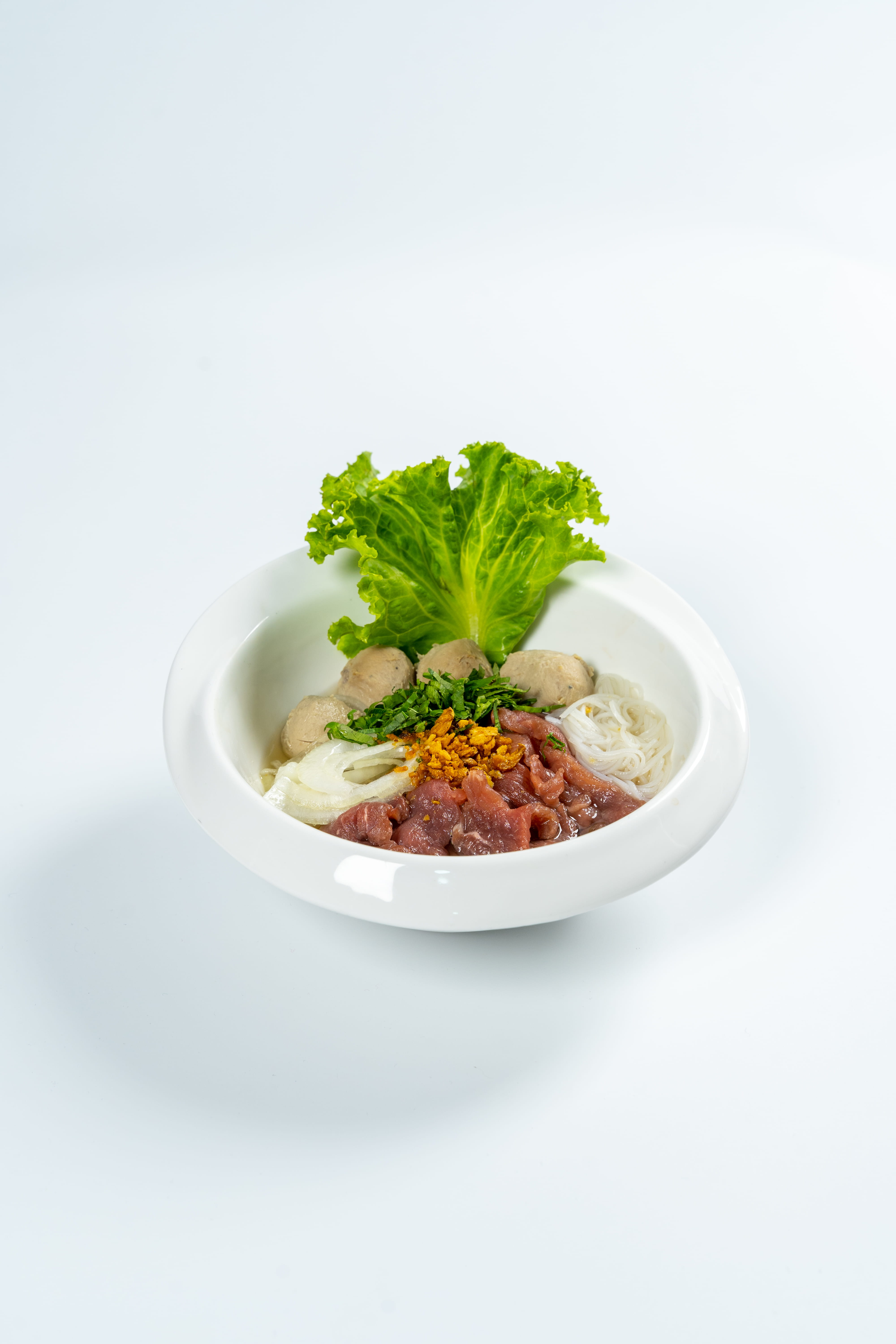 BEEF MEATBALLS WITH BEEF AND CHINESE NOODLE SOUP